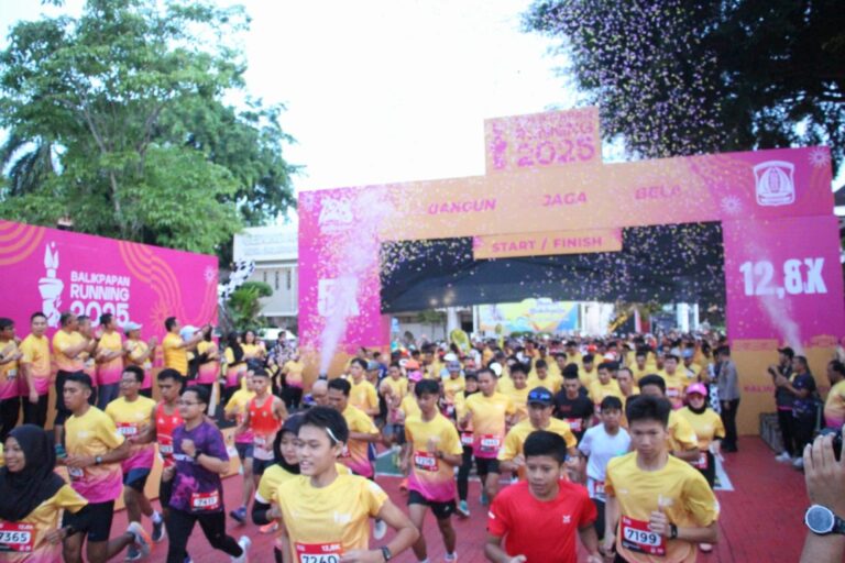 Balikpapan Fun Run 2025 dalam rangka HUT Kota Balikpapan ke-128.