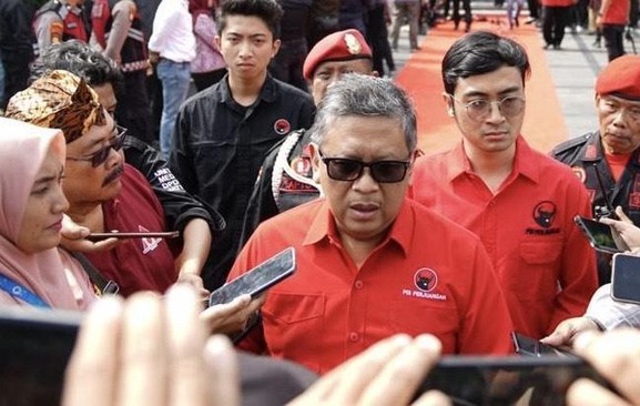 hasto-ungkap-usulan-risma-dan-pramono-anung-maju-pilkada-jatim-2024_169